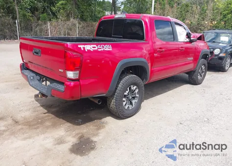 2017 Toyota Tacoma Trd Off Road z USA, uszkodzony, nr VIN 3TMCZ5ANXHM118561